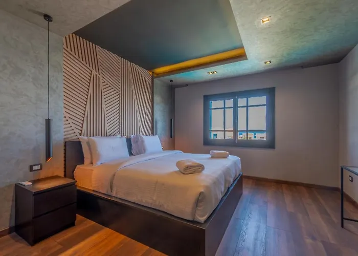 Sahlhasheesh With Heated Pool And Jacuzzi