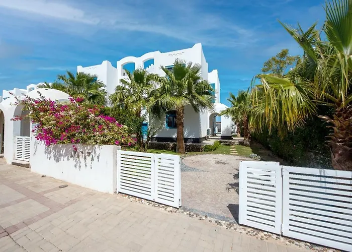 Sahlhasheesh With Heated Pool And Jacuzzi